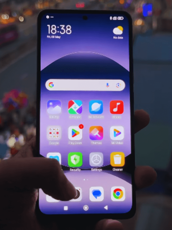 Front side of Redmi Note 14 5G – an affordable Xiaomi smartphone that stands out as one of the best Redmi smartphones for students.