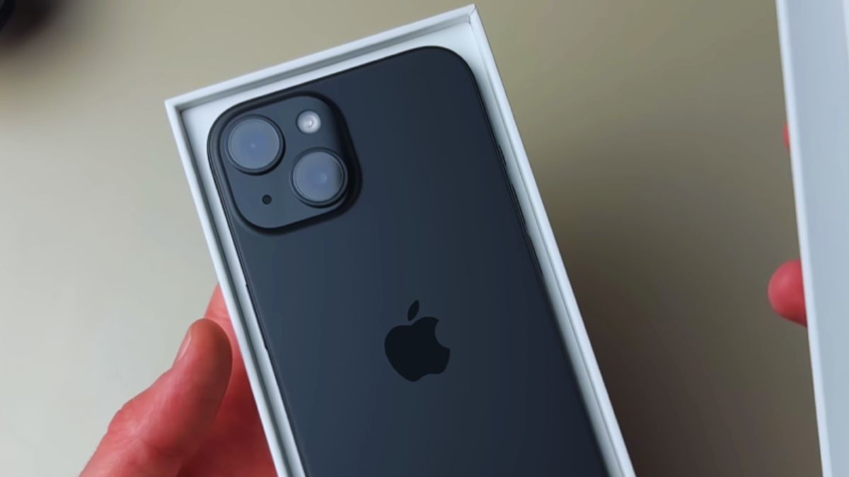 iPhone 15 Review