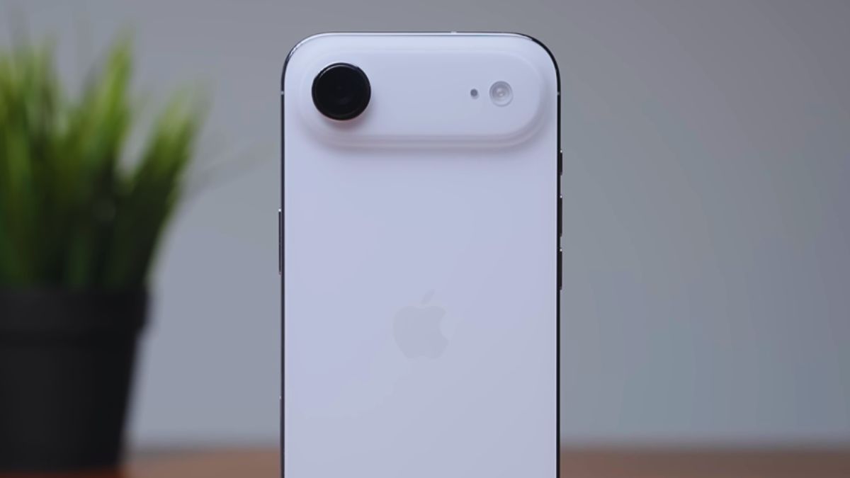 iPhone Air Review – sleek and ultra-thin iPhone Air with titanium frame